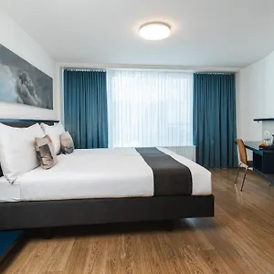 *** Ξενοδοχείο Bristol Ελβετία